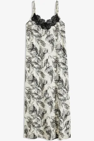 bonprix Camicia da notte lunga con viscosa