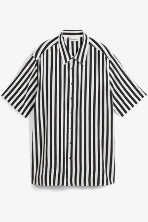 bonprix Camicia a maniche corte in viscosa morbida