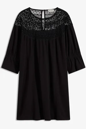 bonprix Abito in jersey con pizzo traforato