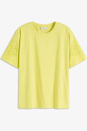 bonprix T-shirt con ricami traforati