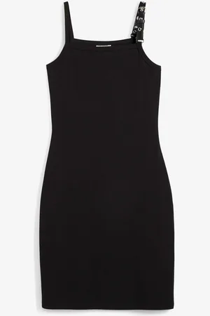 bonprix Abito con spalline e bordo a contrasto