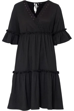 bonprix Abito con ricami traforati