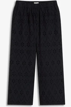 bonprix Pantaloni culotte con ricami traforati