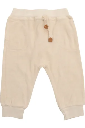 One More in the family Joggers Crema