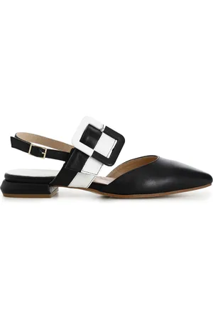CAFèNOIR Ballerine in pelle dalla punta affusolata con fibbia bicolor /