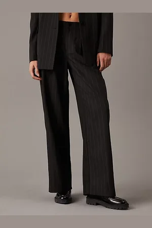 Calvin Klein Pantaloni gessati in morbido crêpe