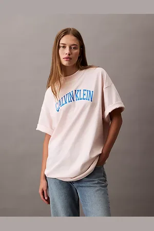 Calvin Klein T-shirt con logo boxy in stile college