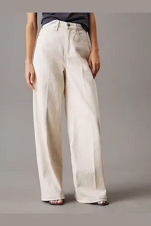 Calvin Klein Jeans a vita alta con gamba larga