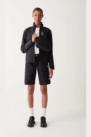 Colmar Bermuda Multitasche Con Zip