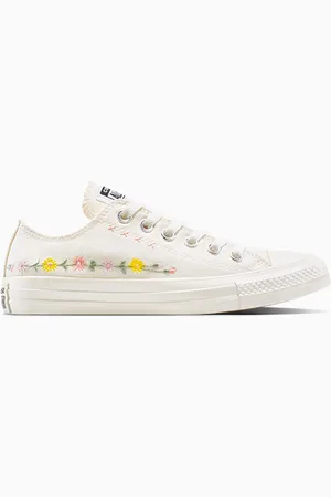 Converse Chuck Taylor Embroidered Flowers