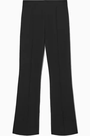 COS Pantaloni Svasati Con Nervature Dal Taglio Slim