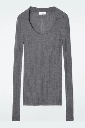COS Maglia In Lana Merino Con Colletto Aperto
