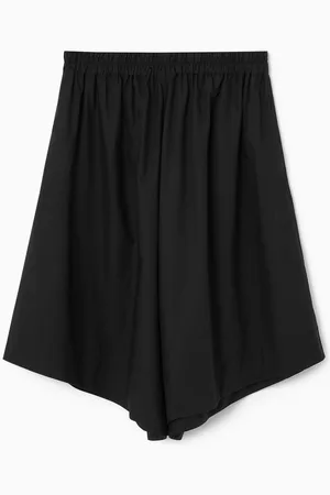 COS Shorts Arricciati A Gamba Larga