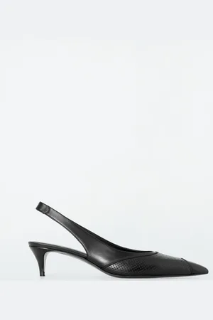 COS Slingback Con Kitten Heel In Pelle Perforata
