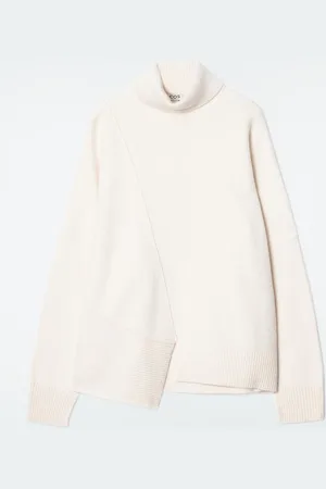 COS Maglione Asimmetrico In Lana Merino