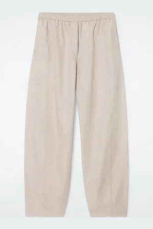 COS Pantaloni Barrel Leg In Cotone