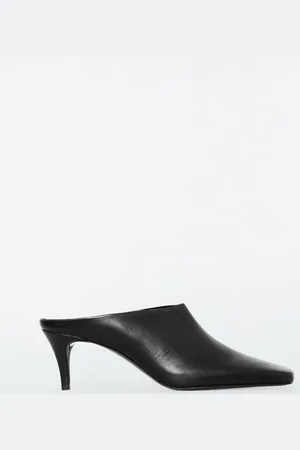 COS Mules In Pelle Con Punta Quadrata