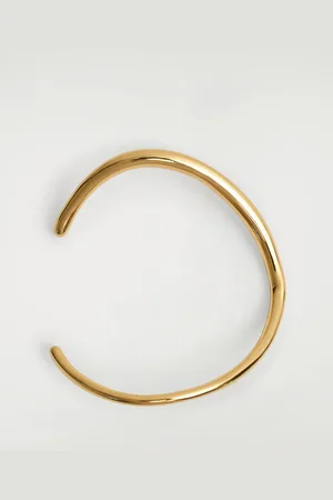 COS Curved Arm Cuff