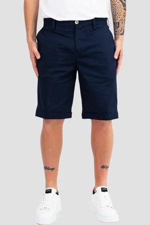 OUTFIT Short in cotone con borchia logo in metallo