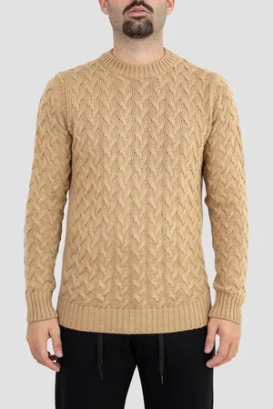 OUTFIT Maglione con trama a treccia
