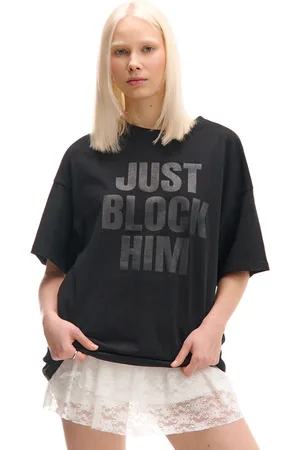 Cropp T shirt oversize nera con stampa