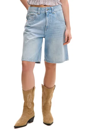 Cropp Shorts in denim con effetto lavato