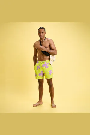 Cropp Pantaloncini mare con stampa all over SpongeBob SquarePants verde giallo