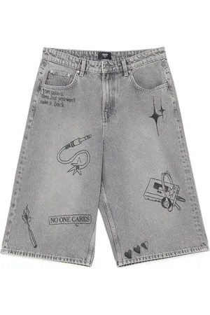 Cropp Shorts in denim con effetto lavato