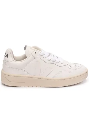 Veja `V-90` Sneakers