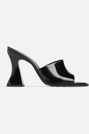Bottega Veneta `Cha-Cha` Sandals