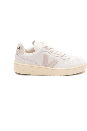 Veja `V-90` Sneakers