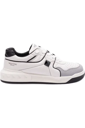 VALENTINO GARAVANI `One Stud` Sneakers