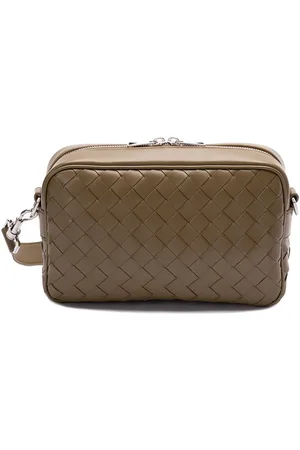 Bottega Veneta `Medium Intrecciato Camera Bag`