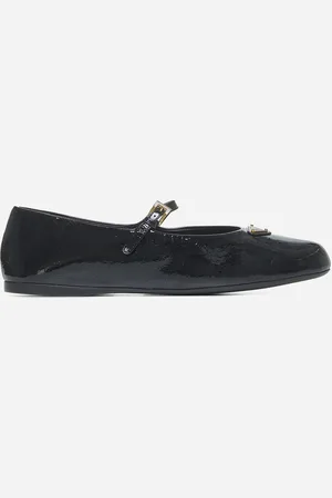 Prada Ballerine in vernice con placca-logo