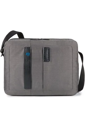 Piquadro Reporter Porta Pc E Porta Ipad® Dotata Di Dispositivo Connequ Per Connetterlo Allo Smartphone P16 Classy CA3370P16-CLASSY
