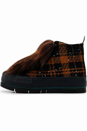 Desigual Sneakers alte con plateau in ecopelliccia