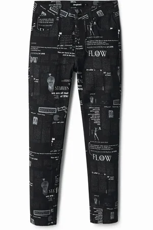 Desigual Pantaloni slim stampa giornali