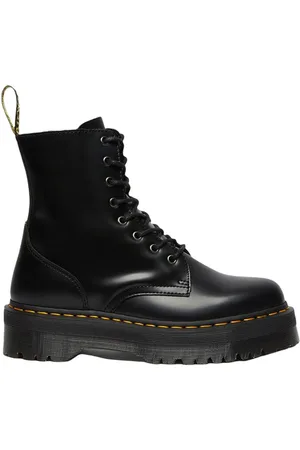 Dr. Martens Anfibio Jadon Polished Smooth