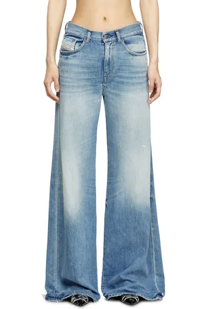 Diesel Flare Jeans 1978 D-Akemi Jeans