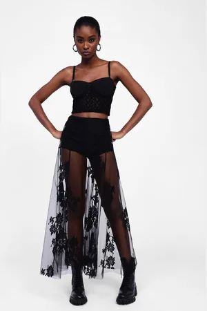 Dixie Gonna lunga trasparente con ricami e culotte