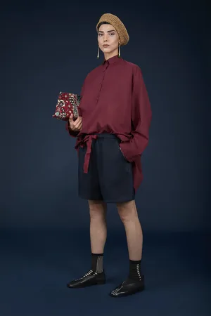DOPPELGÄNGER Bermuda corto donna elastico in vita con coulisse a contrasto regolabile 100% lino