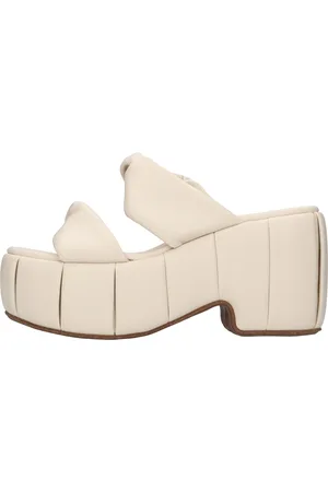 THEMOIRÈ Sandali Beige