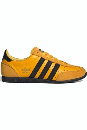 adidas Sneakers Japan