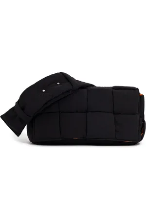 Bottega Veneta Borsa Padded Tech Cassette in nylon intrecciato