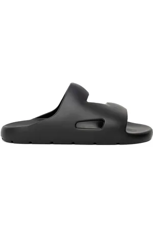 Bottega Veneta Sliders in Gomma Nera