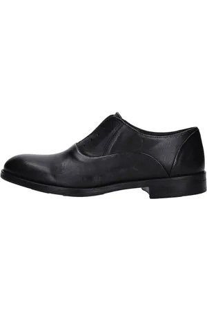 TON GOÛT Scarpe basse Nero