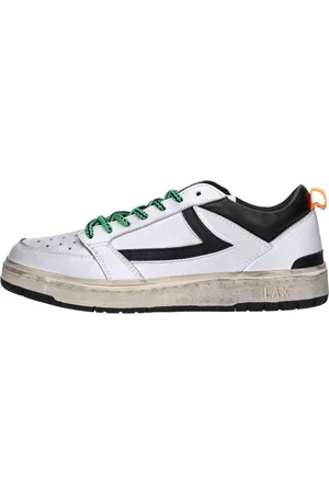 HTC Sneakers