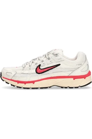 Nike Scarpa Bassa Donna W P-6000