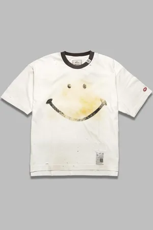 Maison Mihara Yasuhiro Smily face printed distressed tee