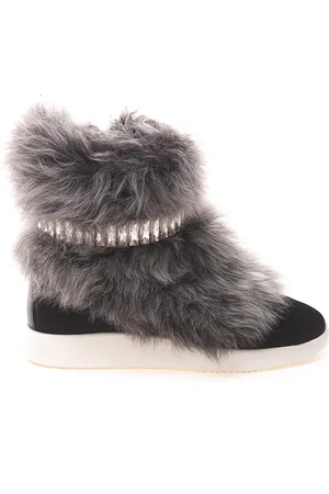 Giuseppe Zanotti Sneaker nera con Pelliccia e Cristalli